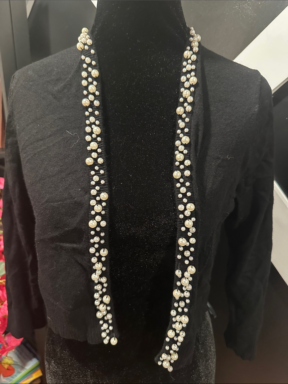 Calvin Klein Black Necklace-Style Pearl Trim